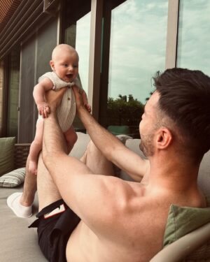 Kendall Rae-Knight Instagram - Happy 32nd Birthday Beb! 🎂 Thank you for everything you do for the 3 of us. I’m so lucky to have a man like you who’s stepped up to being the most hands on, amazing, funny, caring daddy to our baby boy. You make my life as a mummy so enjoyable! Thanks for always being the best partner and caring for me the way you do, you’re my rock 🤍 I love you so much!
