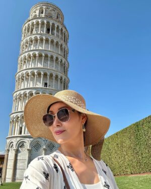 Kenix Kwok Ho-Ying Instagram - Falling for Florence ☀️
#leaningtowerofpisa #pisa #florence