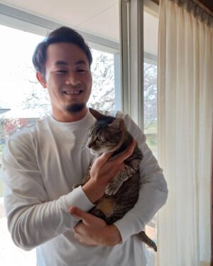 Kenki Fukuoka Instagram - 実家の桜も満開の春休みに帰省してきました！
あんまり一緒に撮らせてくれないめいちゃんとも撮れたし、久々に福高ラグビー部の同期たちとも会えて充実の帰省になりました！
これからは3年生としてまた1年間頑張ります👊