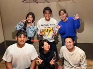 Kenki Fukuoka Instagram - 92年組でご飯！
現役組の活躍も楽しみだし、引退後のメンバーの今後も楽しみ！
また集まろう！👍