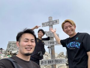 Kenki Fukuoka Instagram - 夏休みの思い出⛰️
順天の同級生達と木曽駒ヶ岳登山&BBQ🍖
大自然を堪能して最高のリフレッシュ！！