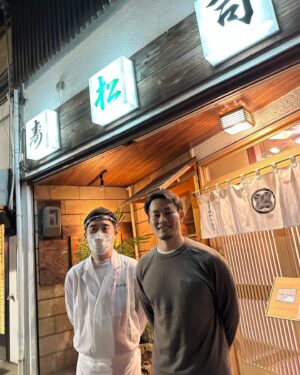 Kenki Fukuoka Instagram - 久しぶりにお寿司！🍣
松寿司さんめっちゃ美味しかったしいい雰囲気でした！
マグロ卸してる業者の方がラグビーファンみたいで、一層美味しく感じました！笑
また行きたいなー🙋