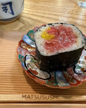 Kenki Fukuoka Instagram - 久しぶりにお寿司！🍣
松寿司さんめっちゃ美味しかったしいい雰囲気でした！
マグロ卸してる業者の方がラグビーファンみたいで、一層美味しく感じました！笑
また行きたいなー🙋