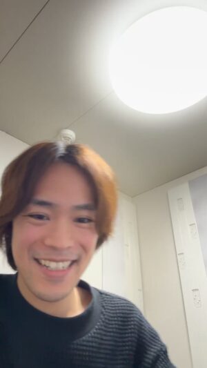 Kensho Ono Instagram - 金曜日の雑談