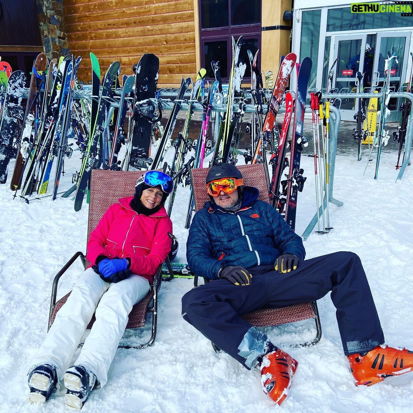Kerr Smith - 2.8K Likes - Lunch break with my sister @eyrefamily #parkcityutah #parkcitymountainresort #parkcitylife