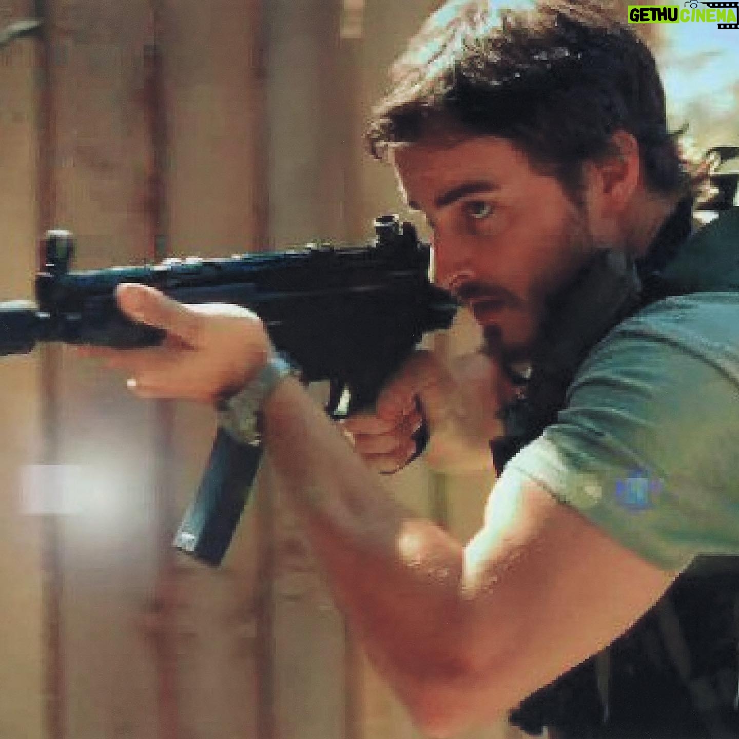 Kerr Smith - 3.5K Likes - I miss this show. #ering #nbc Never have I had such an amazing experience.