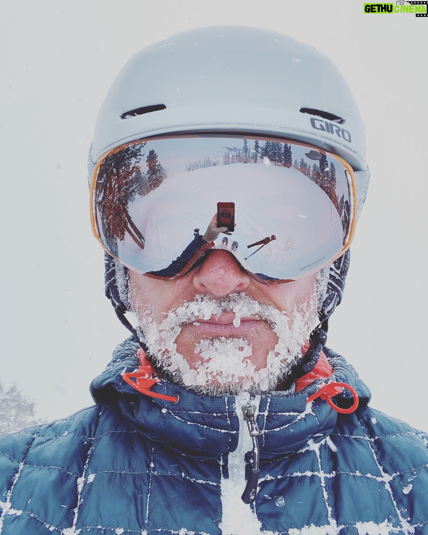 Kerr Smith - 2.1K Likes - I swear it’s not snot. #deervalleyresort #skiing #parkcity