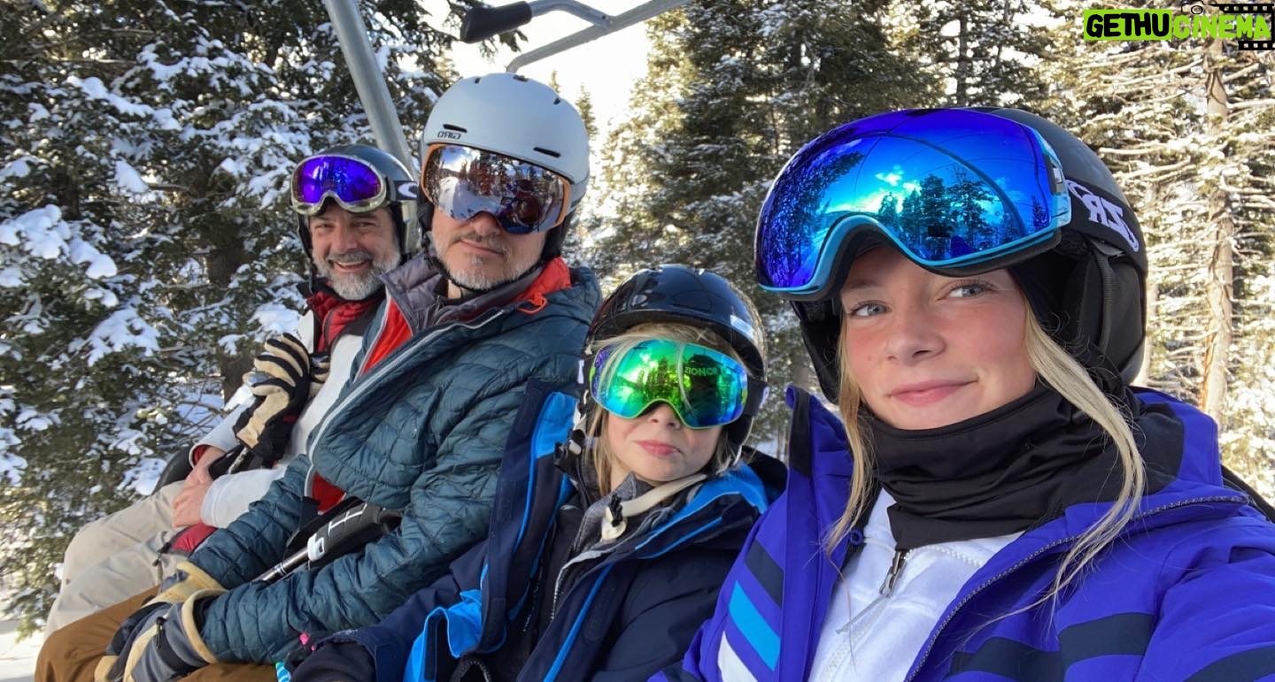 Kerr Smith - 1.8K Likes - Sweet chairlift ride with some of my favorite people.