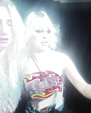 Kesha Instagram - starstruck✨