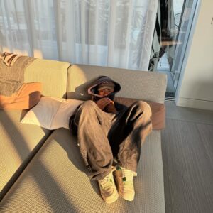Kevin Abstract Instagram - 