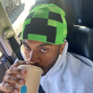 Kevin Abstract Instagram - What happens on earth stays on