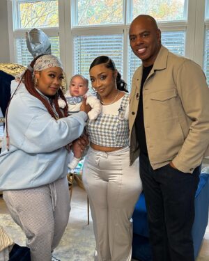 Kevin Frazier Instagram - These two ❤️! @sosobrat didn’t know it but she was made to be a mama. Loved seeing her in her element and that NURSERY 🤯But I was also excited to get to sit with @darealbbjudy and soak up some knowledge. She has built an empire and an incredible brand. Never overlook the genius of our female entrepreneurs and never stop learning!!! Show hits November 30!