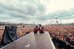 Kevin Ratajczak Instagram - I’m still blown away from last weekends festival run!🔥🪩❤️ What a good time we had with family, friends and a looooooot of dancing people!☀️🙌🏻
Pure emotions all the way through! Can’t wait for the next festivals!🤘🏻
#swedenrock #rockimpark #rip #rockamring #rar #electriccallboy #festivalsummer #tourlife #tekkno
Photo: @dajoeberlei