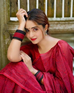 Keya Akter Payel Instagram - ❤️ @reenew_traditional