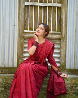 Keya Akter Payel Instagram - ❤️ @reenew_traditional