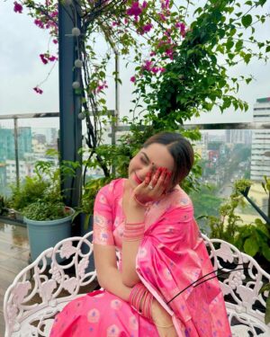 Keya Akter Payel Instagram - 😊