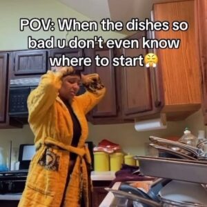 Khamyra Sykes Instagram - 😤this many dishes is crazy ngl 😩