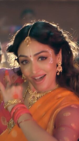 Khushali Kumar Instagram - कृष्ण की है महिमा, कृष्ण का प्यार,
कृष्ण में श्रद्धा औऱ कृष्ण से संपूर्ण संसार,
मुबारक हो सबको जन्माष्टमी का यह पावन त्योहार।

श्रे राधे कृष्णा #Janmashtami #SongOutNow #EternalLoveStory