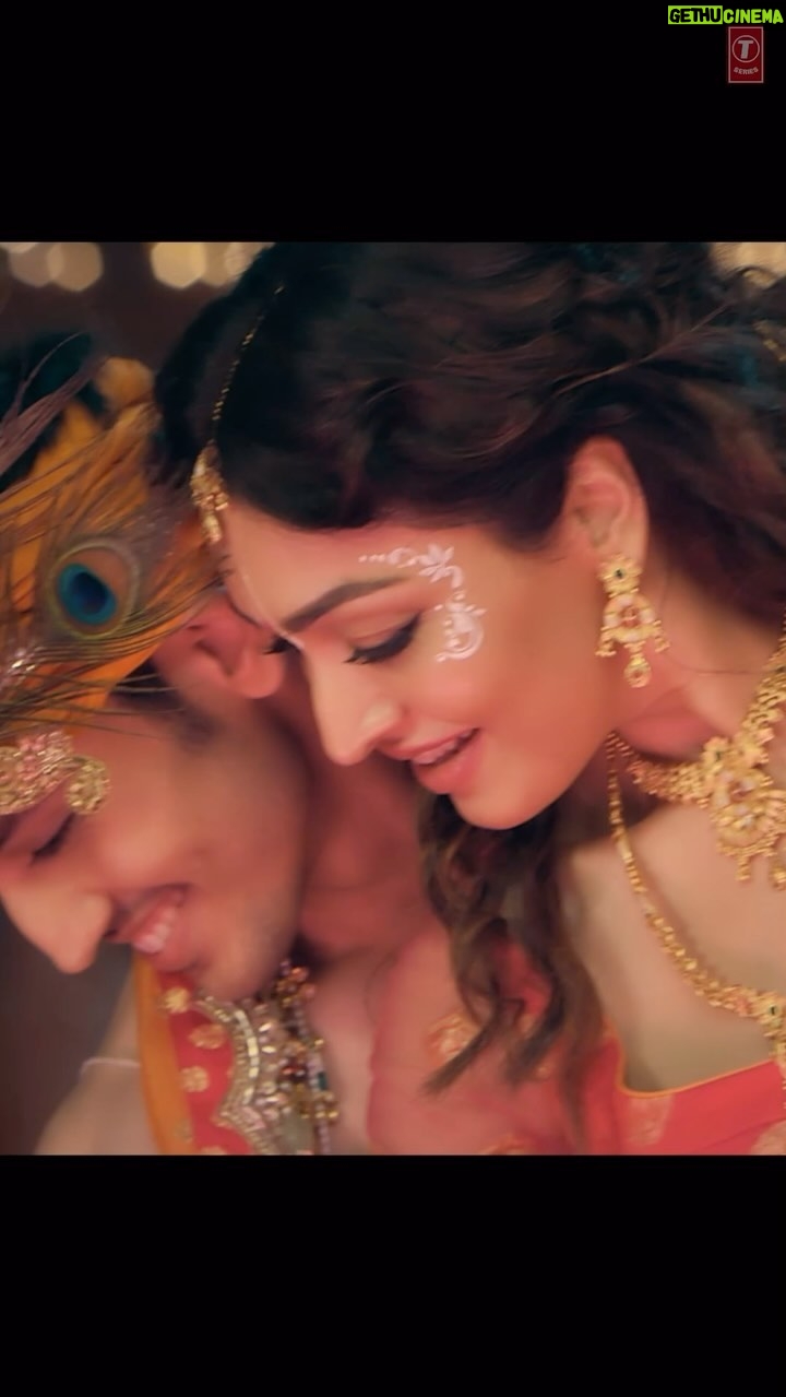Khushali Kumar - 116.4K Likes - जय श्री राधे कृष्णा 🙏✨
#SongOutNow #AStoryOfEternalLove #Janmashtami