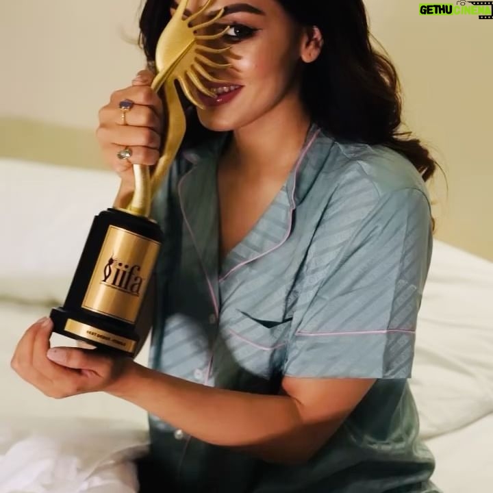 Khushali Kumar - 95.7K Likes - A big thank you to all my well wishers who’ve helped me start my journey on a beautiful note
My director @kookievgulati sir,
Maddy sir @actormaddy for all the encouragement
@aparshakti_khurana N @darshankumaar for being such inspiring Co-actors.
What more could have I asked for
Gonna hold on to this moment forever 😍 Thank you @iifa
A big hug to my MOM for being a pillar of Love and strength in difficult times and my Papa whom I’ll always miss but still feel close every moment.
Here’s to firsts, here’s to dreams❤️
#GratitudePost #IIFA2023 #BestDebutFemale#DhokhaRoundDCornerwer