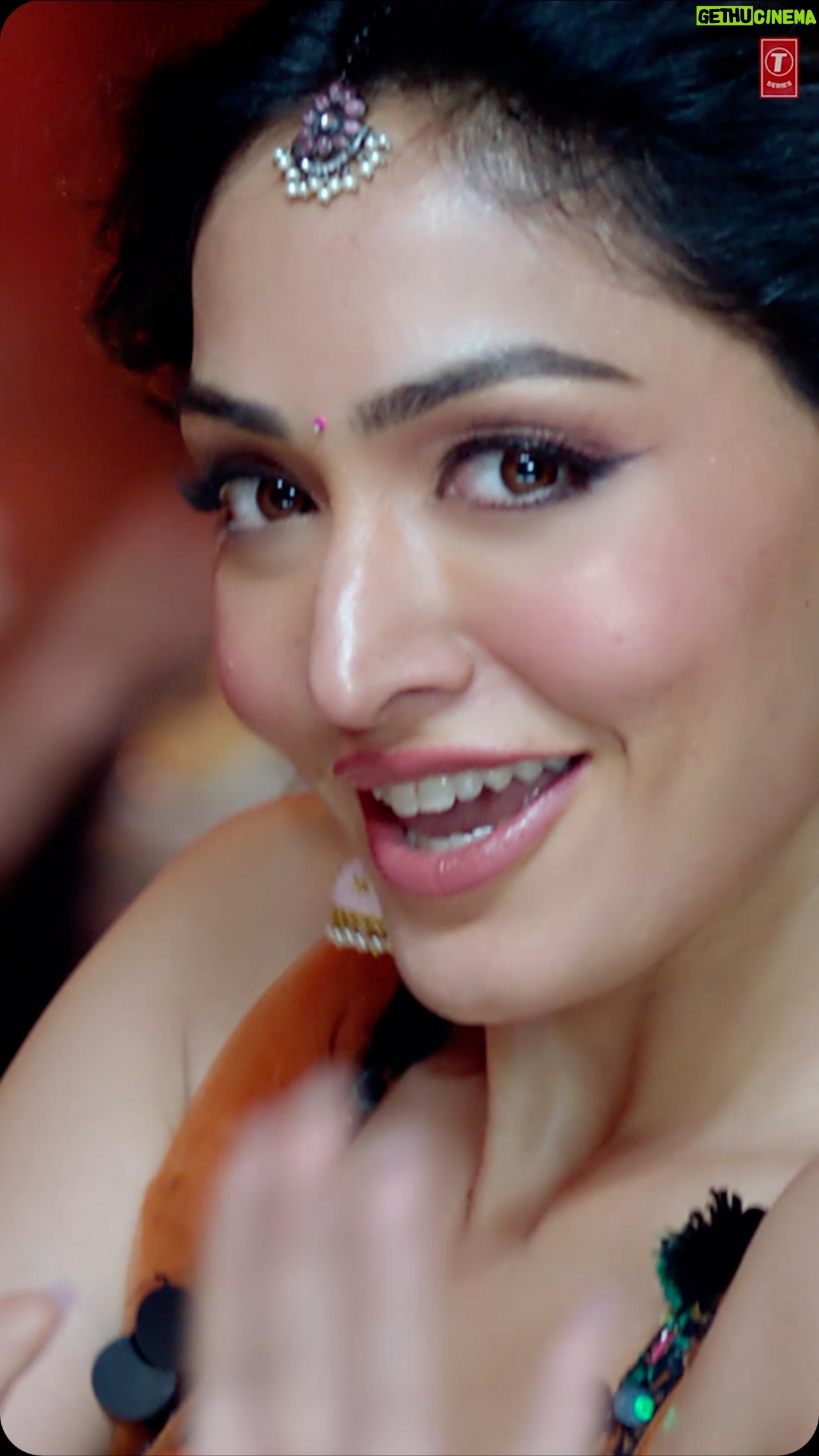 Khushali Kumar - 67.8K Likes - Let’s get this party started! #PunjabiMunde is out now!
https://bit.ly/PunjabiMunde-Ghudchadi
#Ghudchadi, streaming on 9 August onwards, exclusively on Jio Cinema Premium.
@duttsanjay @officialraveenatandon @khushalikumar @the_parthsamthaan @arunairanikohli @dj.lijo @djchetas @sukhbir_singer @tulsikumar15 @yashnarvekar92 @priyanivanipanditt @ganeshacharyaa @binnoykgandhi @Mixed_by_aftab #BhushanKumar #KrishanKumar @nidhiduttaofficial @tseries.official @shivchanana @neerajkalyan24 @keepdreamingpictures_ @officialjiocinema