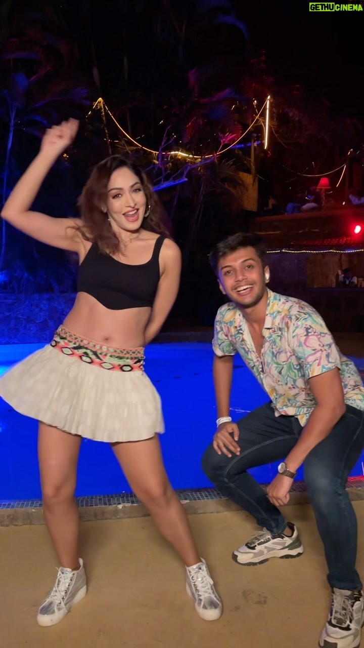 Khushali Kumar - 67.5K Likes - Grooving on Kudiye ni tere with the kudiye herself!! 😍
@tseries.official @khushalikumar
#starfish #starfishpromotions #kudiyenitere #pinkvilla #pinkvillalifestyle