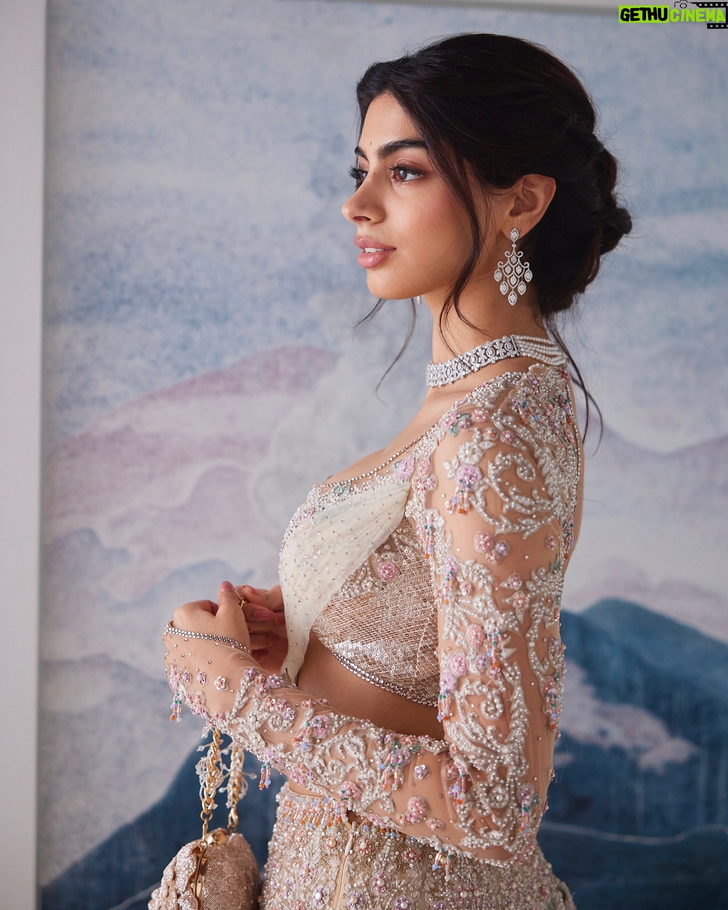 Khushi Kapoor - 364.7K Likes - 🤍