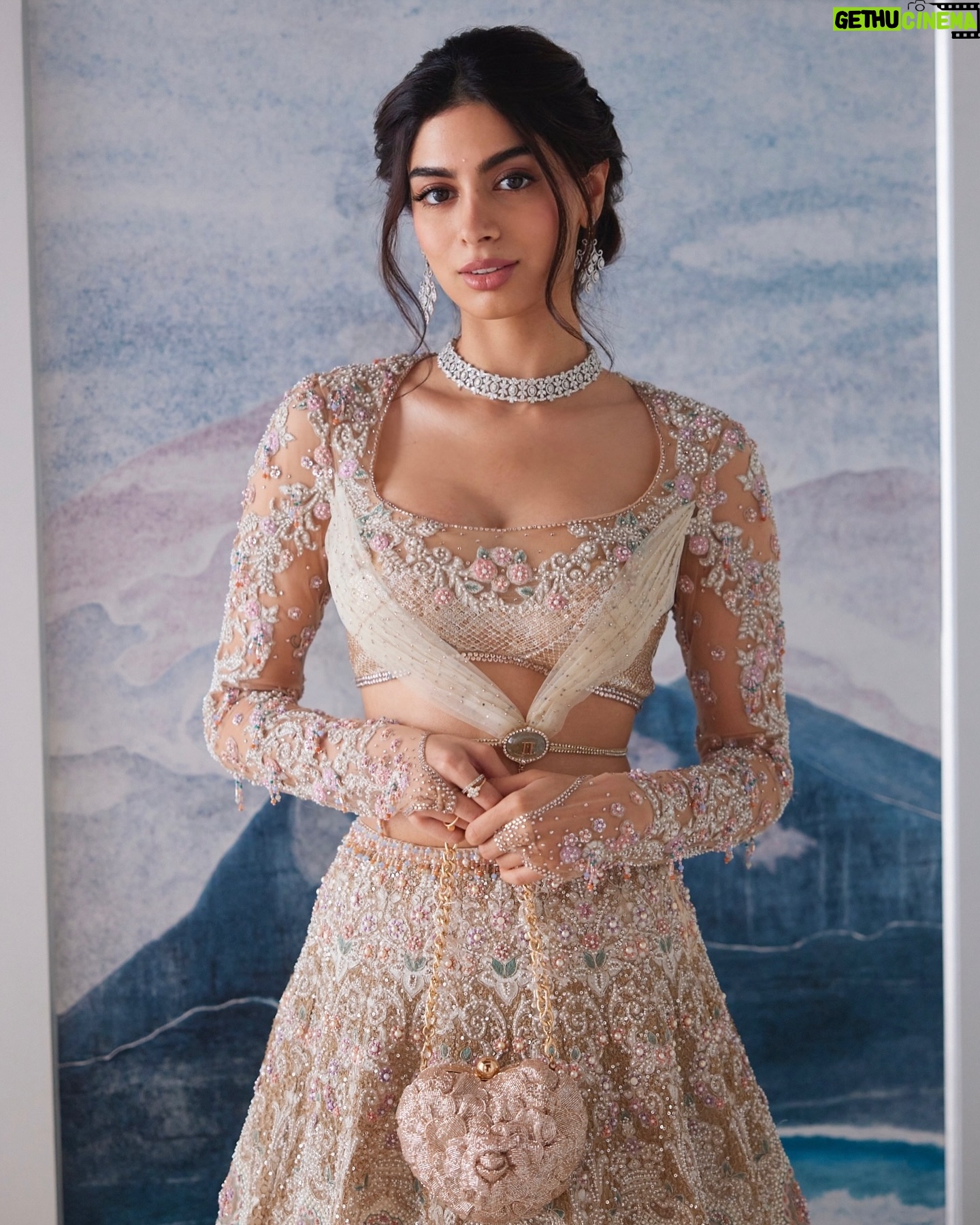 Khushi Kapoor - 364.7K Likes - 🤍