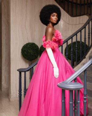 KiKi Layne Instagram - 🌸🌸🌸

I know I have a whole lot of looks ahead of me still, but I feel pretty darn confident that this will be an all time favorite. Feeling so grateful for everyone that helped make this moment come together. Thank you to my personal team and to the brands and assistants and every single person that was a part of making this moment happen. 
@prabalgurung @stuartweitzman @mimisojewels @waymanandmicah @yunsienyc @infamousmstish @billieegene @voguemagazine 
📸 @mr_dadams 

#MetGala #MetGala2022
#MetBall #PrabalGurung #StuartWeitzman #MimiSoJewels #Vogue #PrettyinPink