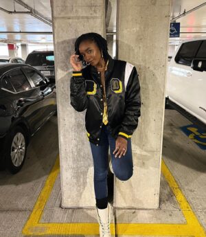 KiKi Layne Instagram - Had to wear a little @imblackowned to the #LegendzoftheStreetzTour in Cincinnati, of course. 

Also, what a concert…. If you know, you know…… 😂😂🙄🙄🙄😭😭😭

#Cincinnati #BlackOwnedClothing #BlackOwned #BlackOwnedBusiness
