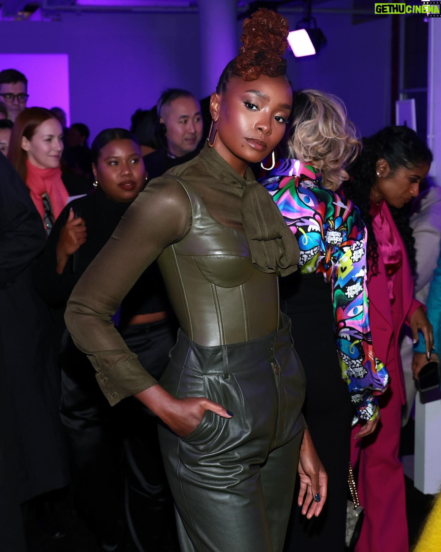 KiKi Layne - 3 Likes - Attended my first @sergiohudsoncollection show 😁
So many looks that I want in my closet immediately!! And the playlist the models were walking to was sooo good. Wow, thank you @sergiohudson for having me. 💛💛
#SergioHudson #NYFW