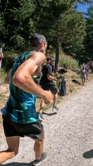 Kilian Jornet Instagram - Tank empty. Heart full. For 30km he fought, for 1km he blazed⚡️

#NNormal #YourPathNoTrace