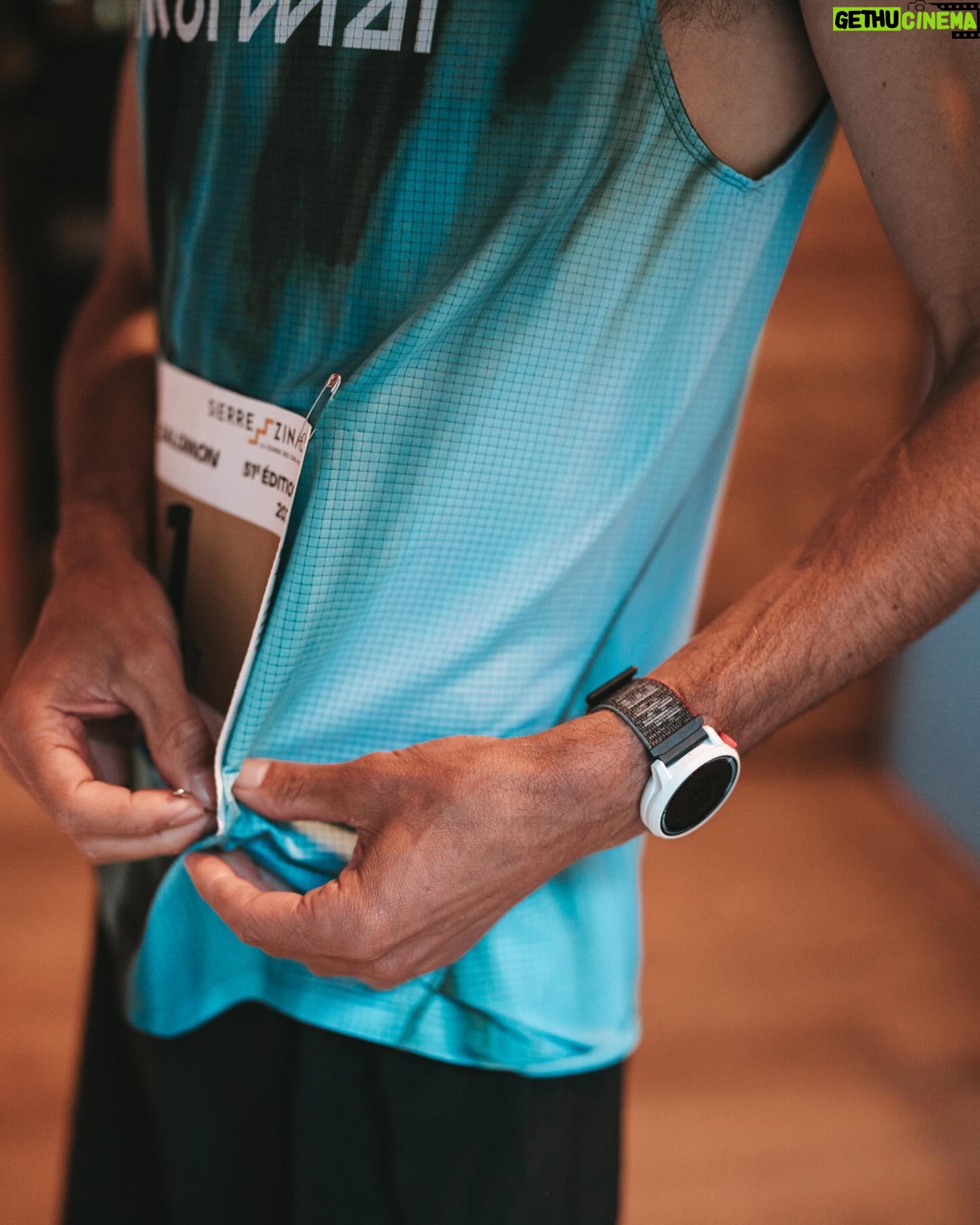 Kilian Jornet - 61.3K Likes - No flashing cameras, no spotlights, no flags, no competition. This morning was calm, focussed and mindful. It’s where the real fight begins. And now, we take it to @sierrezinal_officiel.
📸: @_guaresti_
#NNormal #YourPathNoTrace