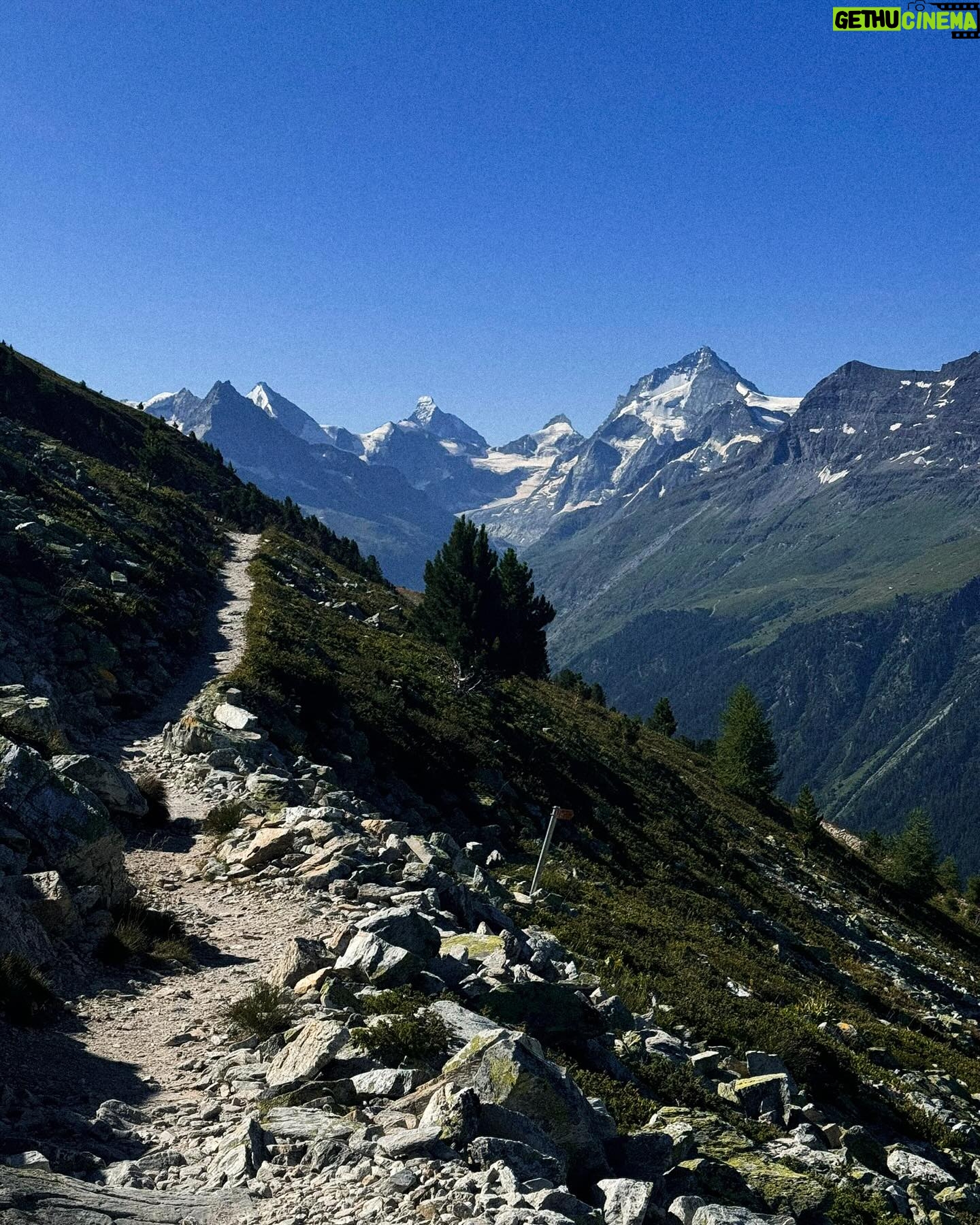 Kilian Jornet - 59.3K Likes - Even though I moved away from the Alps in 2016, they remain a very special place for me to run, climb, ski or play. I love the deep history and culture surrounding mountain sports in these valleys, and nothing compares to the feeling of looking up to snow-capped 4000-meter peaks in the middle of Summer.
I’m glad to be back here to race @sierrezinal_officiel and looking forward to what’s to come!