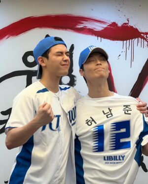 Kim Do-hoon Instagram - KT wiz🤝<유어 아너>
.
.
.
🩵