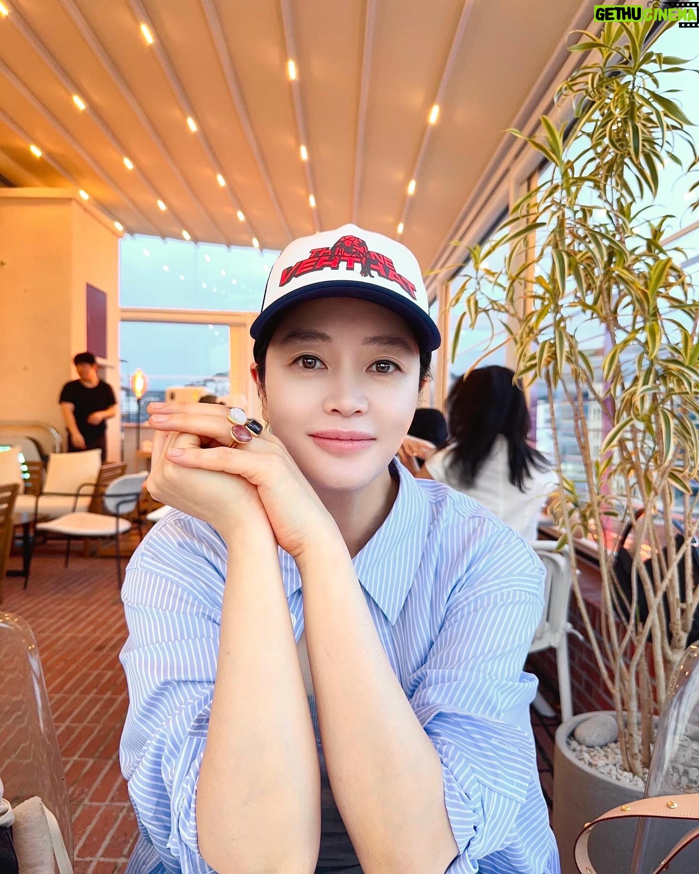 Kim Hye-soo - 114.9K Likes -