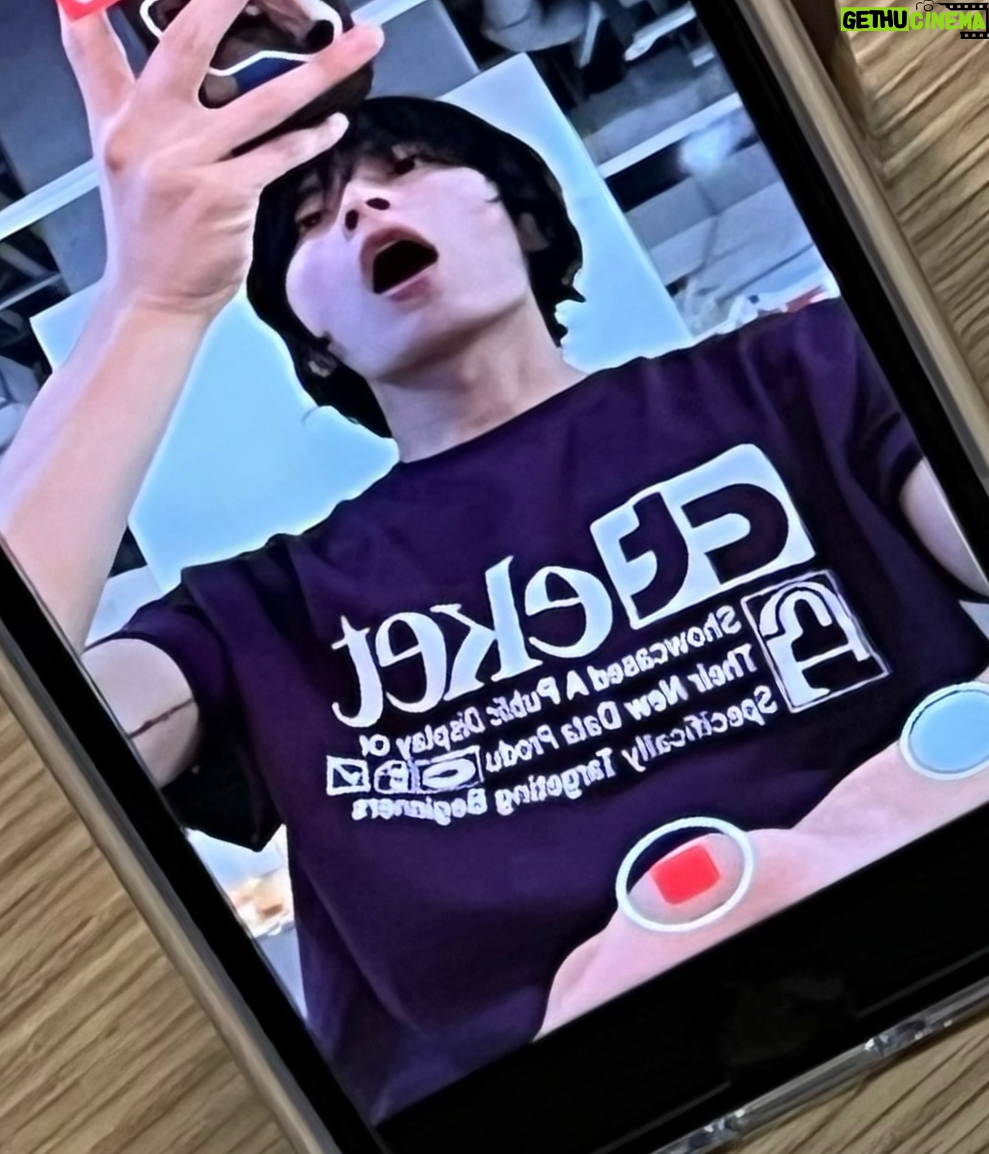 Kim Hyeon-jae - 9.6K Likes -