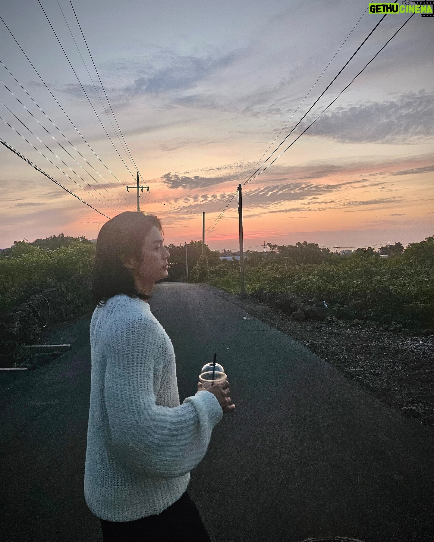Kim Ji-hun - 319.2K Likes - _
夏音🧡