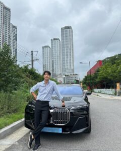Actor Kim Ji-seok HD Instagram Photos and Wallpapers August 2024