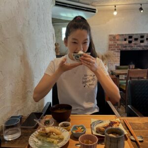 Kim Jin-kyung Instagram - 순식간에 지나간 주말 ..💨👙☀️🧡🏊‍♀️🩵😴