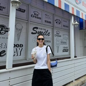 Kim Jin-kyung Instagram - 순식간에 지나간 주말 ..💨👙☀️🧡🏊‍♀️🩵😴