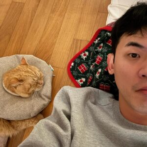 Kim Min-su Instagram - 집사 10일차의 일상