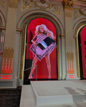 Kim Petras Instagram - Put your money where your mouth is