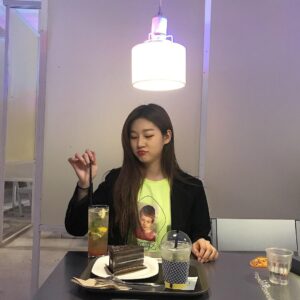 Kim Sae-ron Instagram - 😙