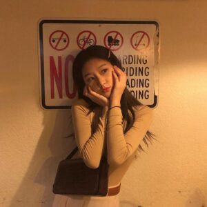 Kim Sae-ron Instagram - 🧡