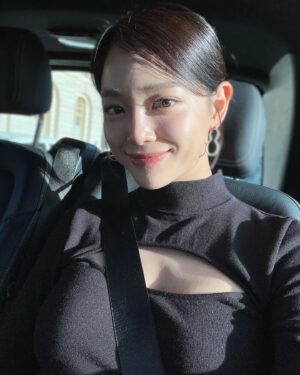 Kim Se-jeong Instagram - 어제 디너 너무 재밌었다😂💕
@longchamp