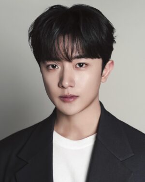 Kim Shin-bi Instagram - 