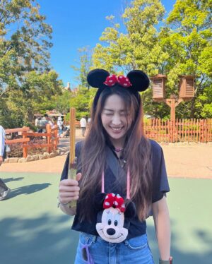 Kim So-ra Instagram - •
I love disney ❤️ 

#disney