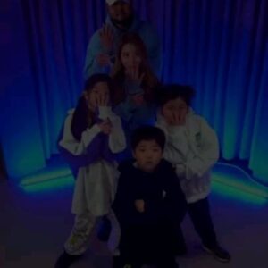 Kim Tae-woo Instagram - 삼율이가 커서 이제 저보고 챌린지 댄스를 하자네요 ㅋㅋㅋ 그래서 해봤어요 생각보다 잼있어 ㅋㅋㅋ