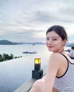 Actress Kim You-jung HD Photos and Wallpapers October 2024